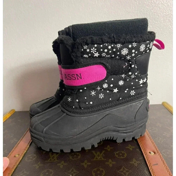 US Polo Assn Kids Winter Snow Boots Black Sz 13 - Picture 9 of 14